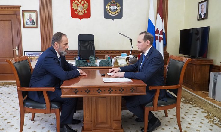 Полпред президента в ПФО Игорь Комаров и глава Мордовии Артём Здунов