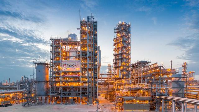 Беспилотник атаковал завод «ЛУКОЙЛ-Нижегороднефтеоргсинтез» в Кстове