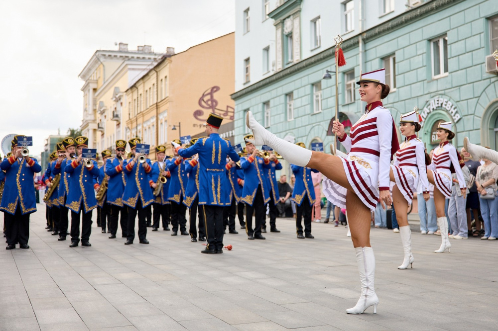 Парад оркестров