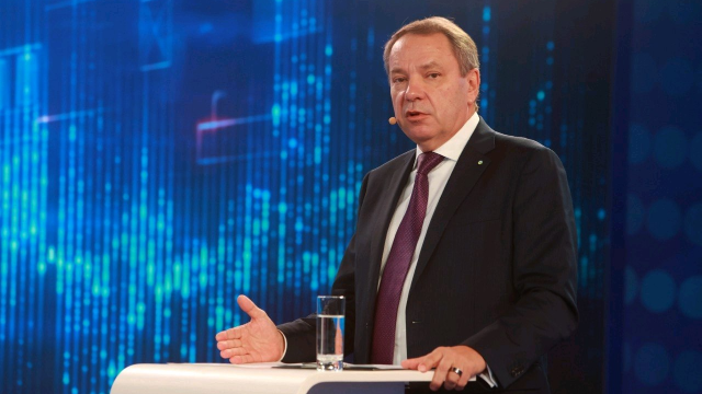 Станислав Кузнецов