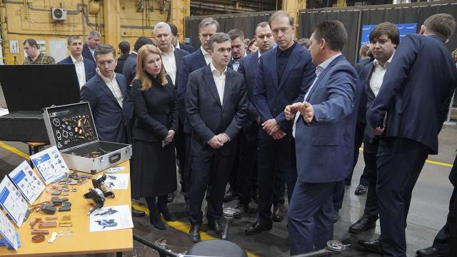 Денис Мантуров