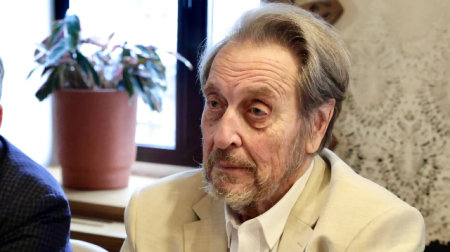 Отец Илона Маска в Нижнем Новгороде