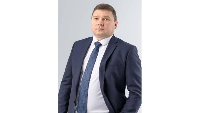 Максим Комиссаров