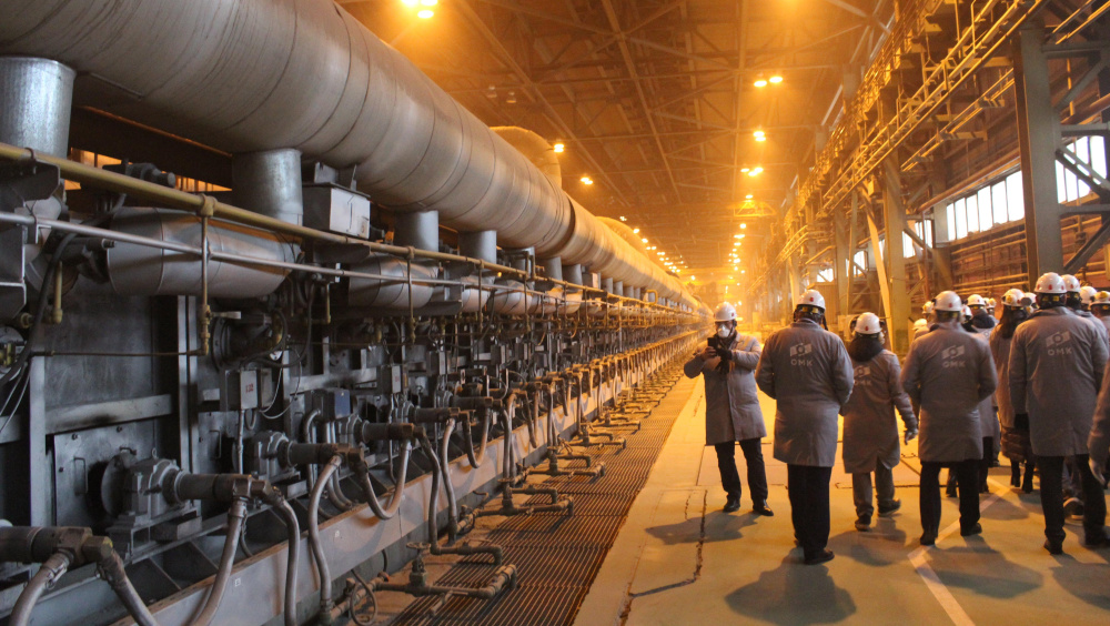 Отгрузки труб ОМК по железной дороге в 2025 году упали на 34%