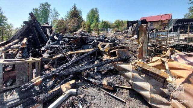 пожар в деревне