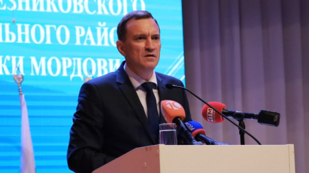 Александр Ломаткин избран главой Большеберезниковского района