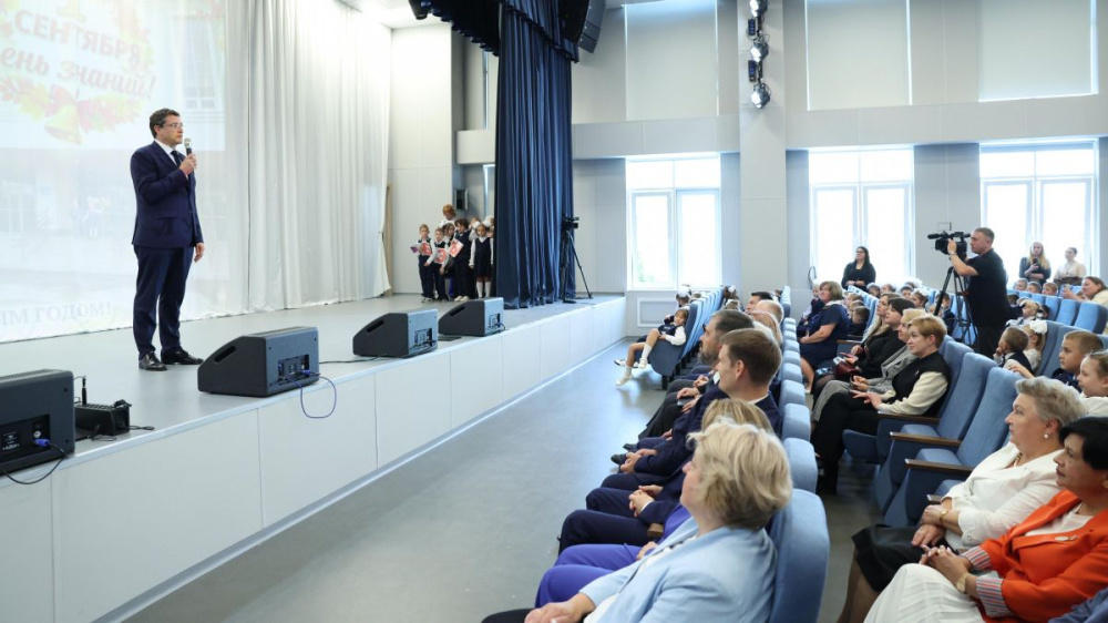 В Дзержинске открыли школу на 1100 мест по нацпроекту «Образование»
