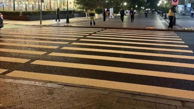 отремонтированная дорога