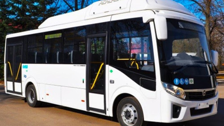 Мантуров поручил подготовить закупку школьных автобусов за счет бюджета на 2026 год