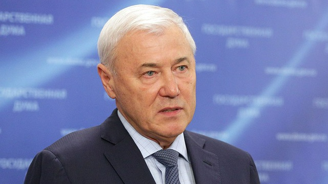 Анатолий Аксаков