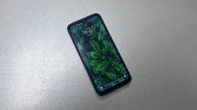мобильный телефон