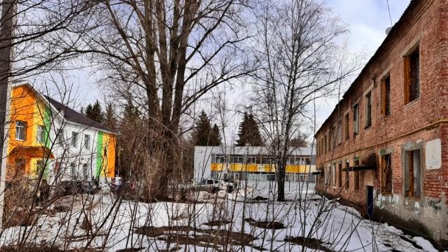 аварийный дом