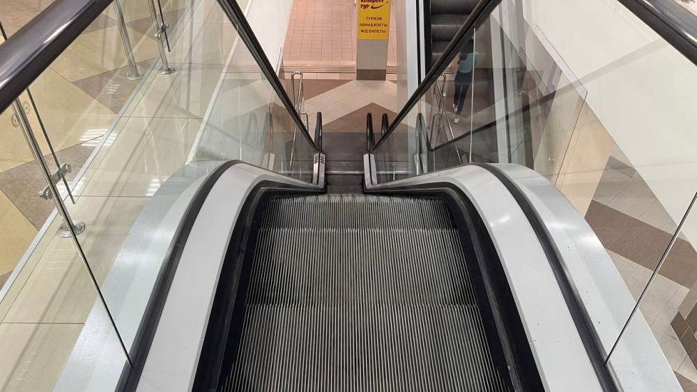 Эскалатор в ТЦ