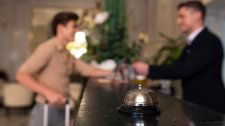 заселение в гостиницы