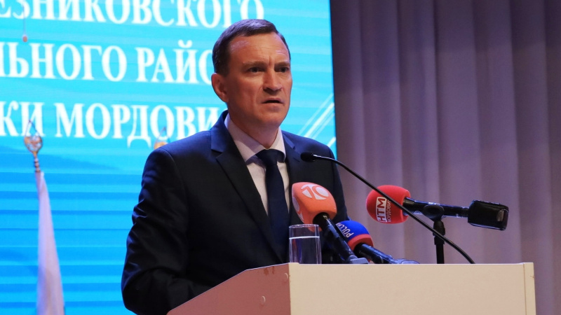Александр Ломаткин избран главой Большеберезниковского района