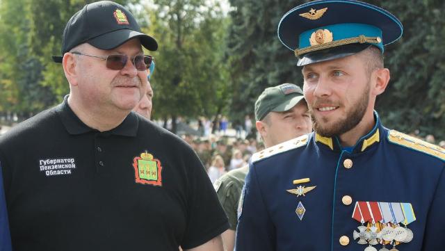 Артем Николаев