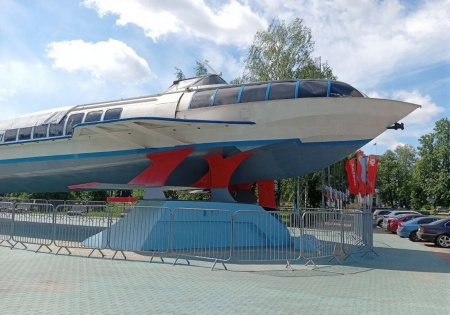 Власти пообещали отремонтировать памятник «Метеор» в Сормове в ближайшее время