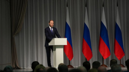 Мантуров заявил о переходе российской промышленности к сложному этапу структурной перестройки