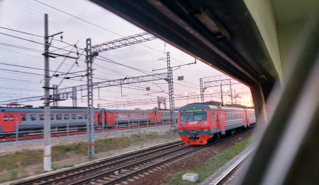 Биометрическая система посадки на поезда заработала в России