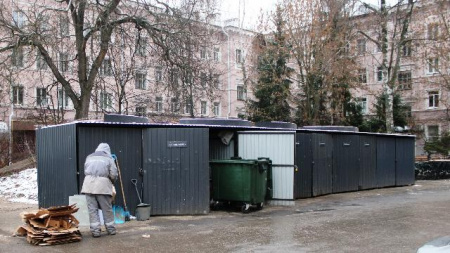 Мусорные контейнеры