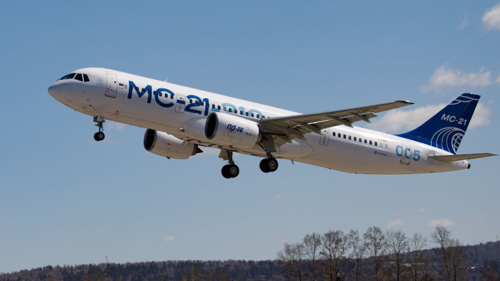МС-21 с импортозамещенными системами совершил первый полет