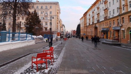 Мэрия потребует от подрядчика отремонтировать брусчатку на Покровке