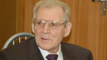 В Нижнем Новгороде установят памятник академику Андрею Гапонову-Грехову