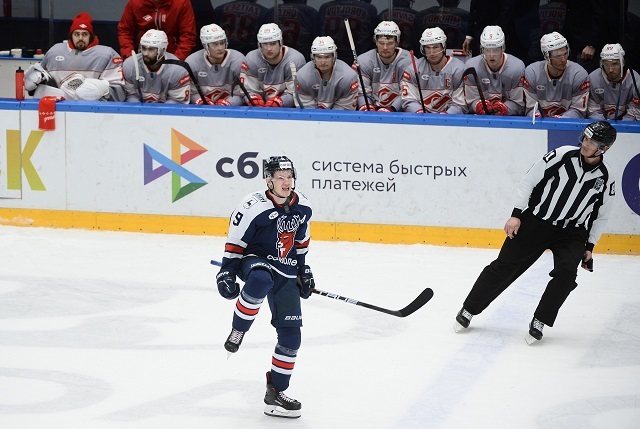 Нижегородское «Торпедо» одолело «Спартак» в серии буллитов