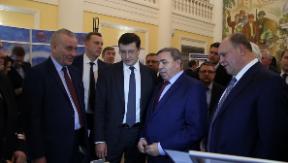«Транскузмаш» представил Глебу Никитину и ГЖД поглощающий аппарат для грузовых вагонов