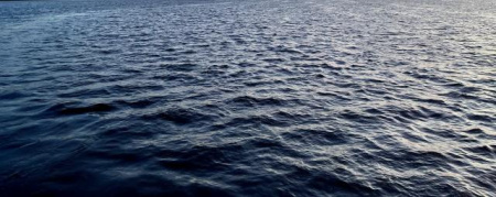 крупный водоем