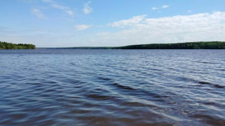 Река