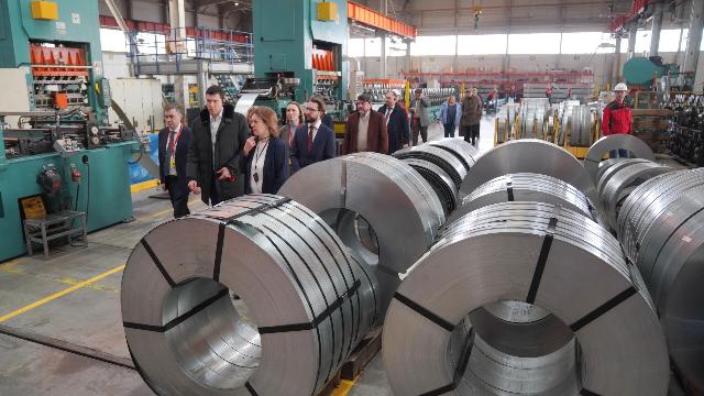 Антон Алиханов