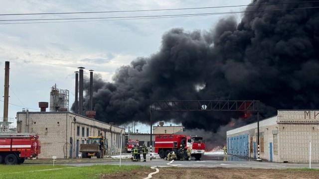 пожар на заводе