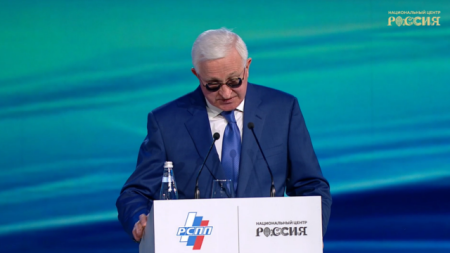 Александр Шохин