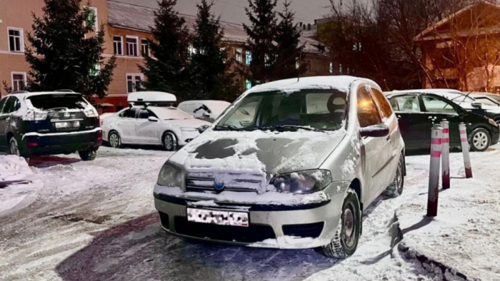 старый автомобиль