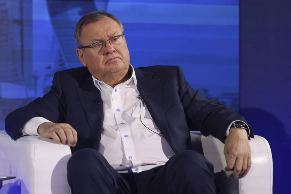 ВТБ планирует направить на дивиденды до 50% от чистой прибыли за 2025 г.