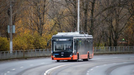 Троллейбус