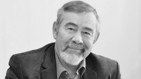 Михаил Шустов