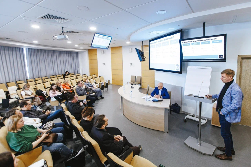 Роман Баев_T2.jpg