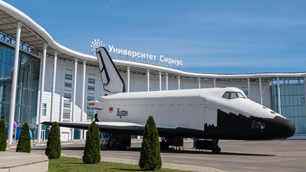 Буран в Сириусе.jpg