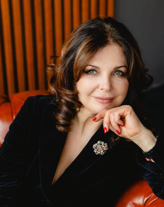 Фото Ирины Рудольфовны (3).png Фото Ирины Рудольфовны (3).png