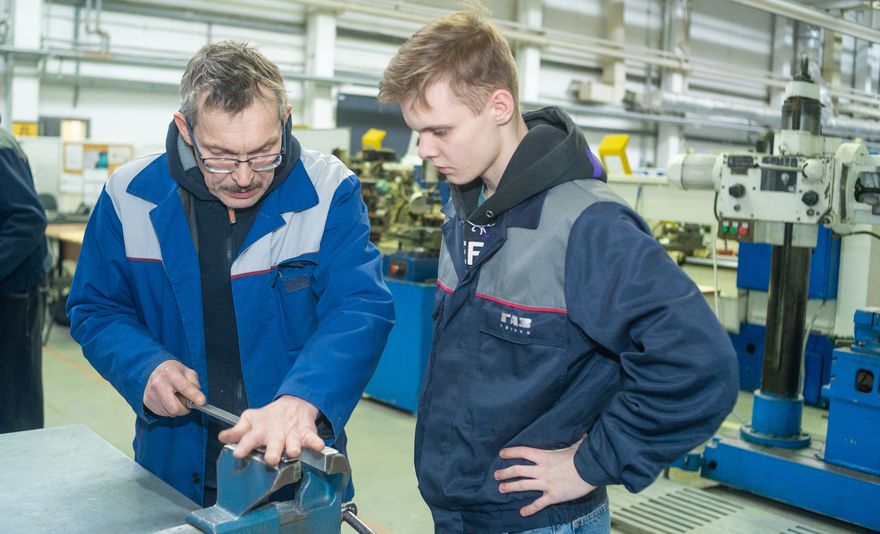 ГАЗ Моя первая профессия.jpg ГАЗ Моя первая профессия.jpg
